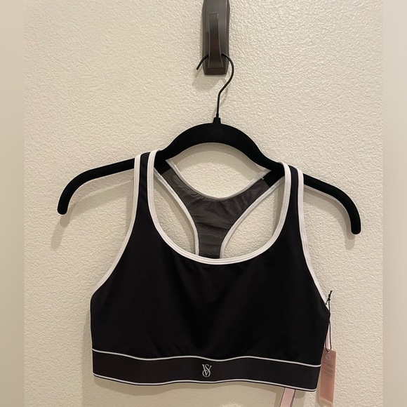 Victoria's Secret Other - Women’s Victoria Secret Sports Bra Size M